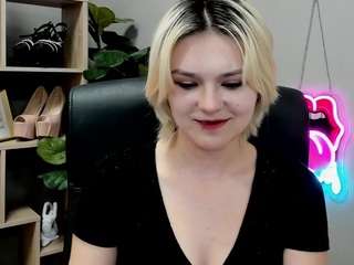 SweetLilyxo live cam preview