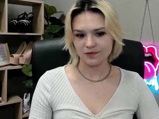 SweetLilyxo live cam preview