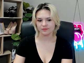 SweetLilyxo live cam preview