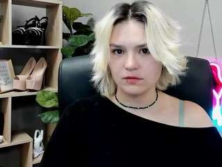 SweetLilyxo