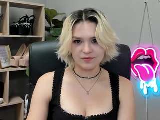SweetLilyxo