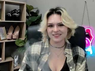 SweetLilyxo
