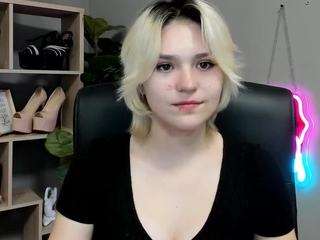 sweetlilyxo