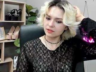 SweetLilyxo
