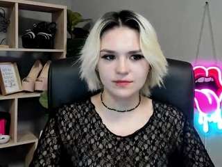 SweetLilyxo