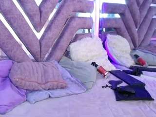 taylor-sccott live cam profile