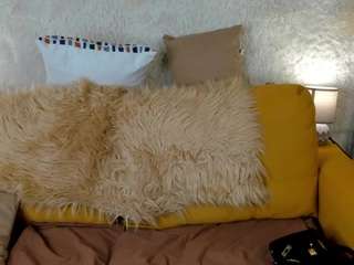 gentle-tinaa Live Webcam on CamSoda