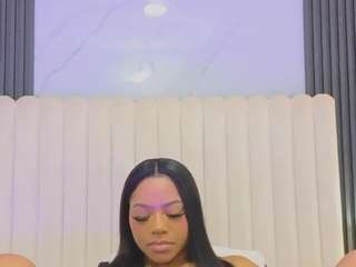 madieerhea live cam profile