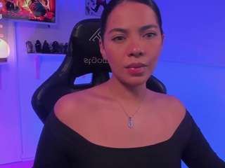 Mia