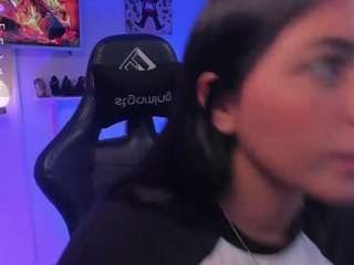 Mia live cam preview
