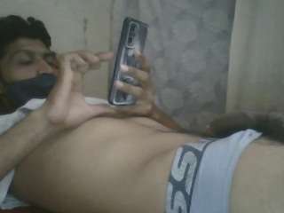 slimsweetboytom7 Live Webcam on CamSoda