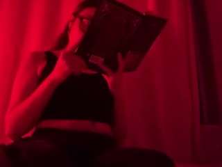 thrillingthoughts88 webcam