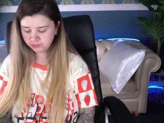 le modèle amellymillyyy est en webcam porno dans un show sur le site camsoda, il possède les tags suivants: anal toys,ass bouncing,asshole,blowjob,dirty talk,doggy style,erotic dance,flashing,lovense,toys,hd