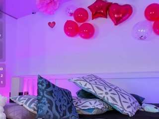 charlotteee-1 webcam