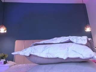 charlotteee-1 webcam