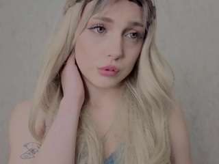 Live webcam model cleopasstra on Soda Cams