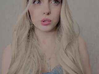 Live webcam model cleopasstra on Soda Cams