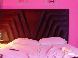 curvyandthickk Live Webcam on CamSoda