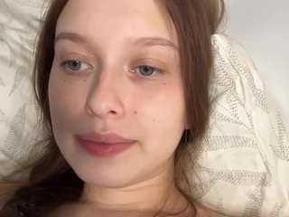 le modèle danyelleherriman est en webcam porno dans un show sur le site camsoda, il possède les tags suivants: ahegao,solo,anal,oil,orgasm,pov,pussy,role play,shaved pussy,skinny,spank,natural,spanking,squirter,strip,striptease,tease,teen 18,twerk,wet