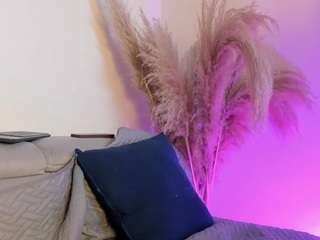 farahstone Live Webcam on CamSoda