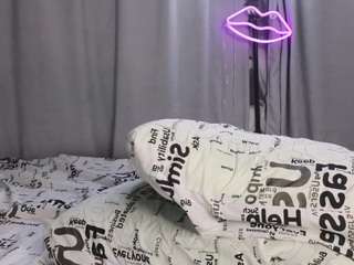 flirty-lee Live Webcam on CamSoda