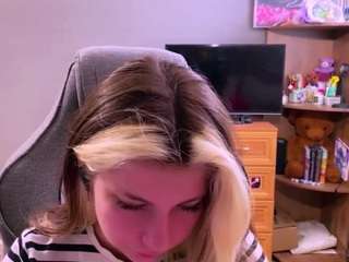 herlindavanvuren live webcam show