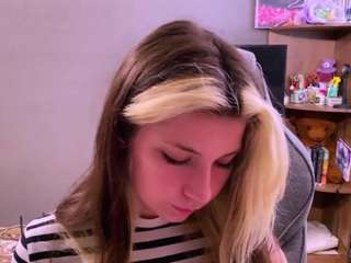 herlindavanvuren live webcam show