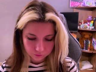 herlindavanvuren live webcam show