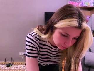 herlindavanvuren live webcam show