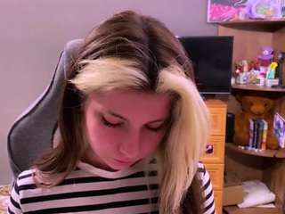 herlindavanvuren live webcam show