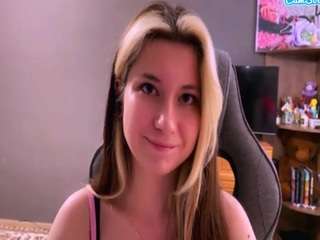 herlindavanvuren live webcam show
