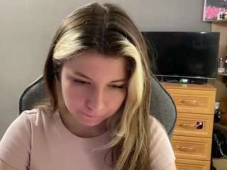HerlindaVanvuren live cam preview
