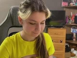 HerlindaVanvuren live cam preview