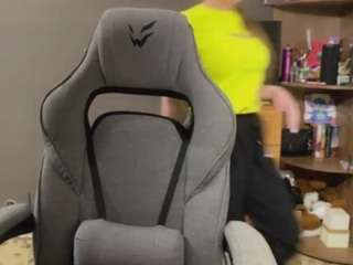 HerlindaVanvuren live cam preview