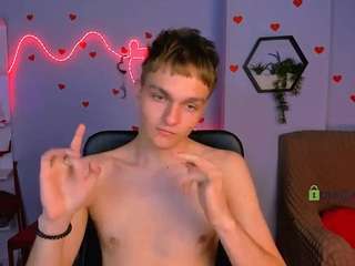 kairo-star — LIVE on Camsoda