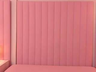 lexiethompson's CamSoda show and profile