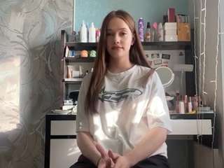 Live webcam model sabinelefort on Soda Cams