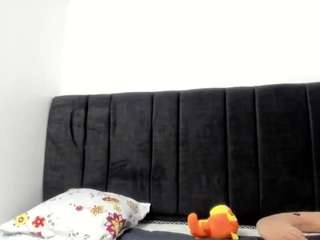 shantallpregoo21 Live Webcam on CamSoda