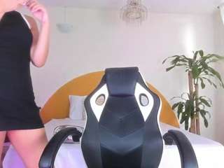 alinasimmons