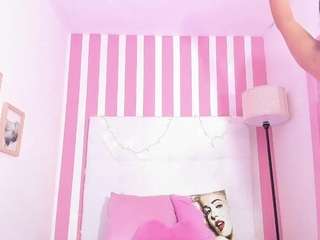 AlinaSimmons live cam preview