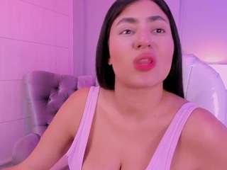 emily-vill Live Webcam on CamSoda