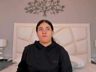 emily-vill webcam