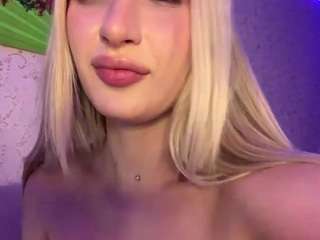 HienLeggans live cam preview