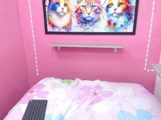 nicolgrey Live Webcam on CamSoda