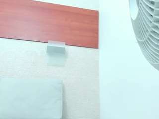 salome-morris webcam