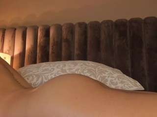 victoriacollinss live cam profile