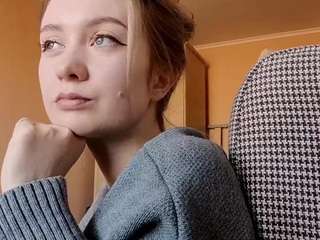 angiedyen's CamSoda show and profile