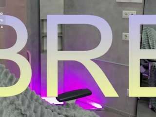 emily-lews's CamSoda show and profile