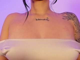 isabella-monroe webcam