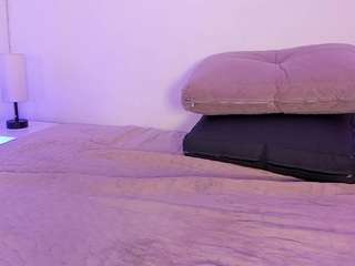 isabella-monroe webcam